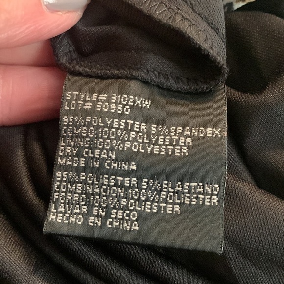 Xscape Plus Snake Print Sleeveless Gown - Picture 8 of 8